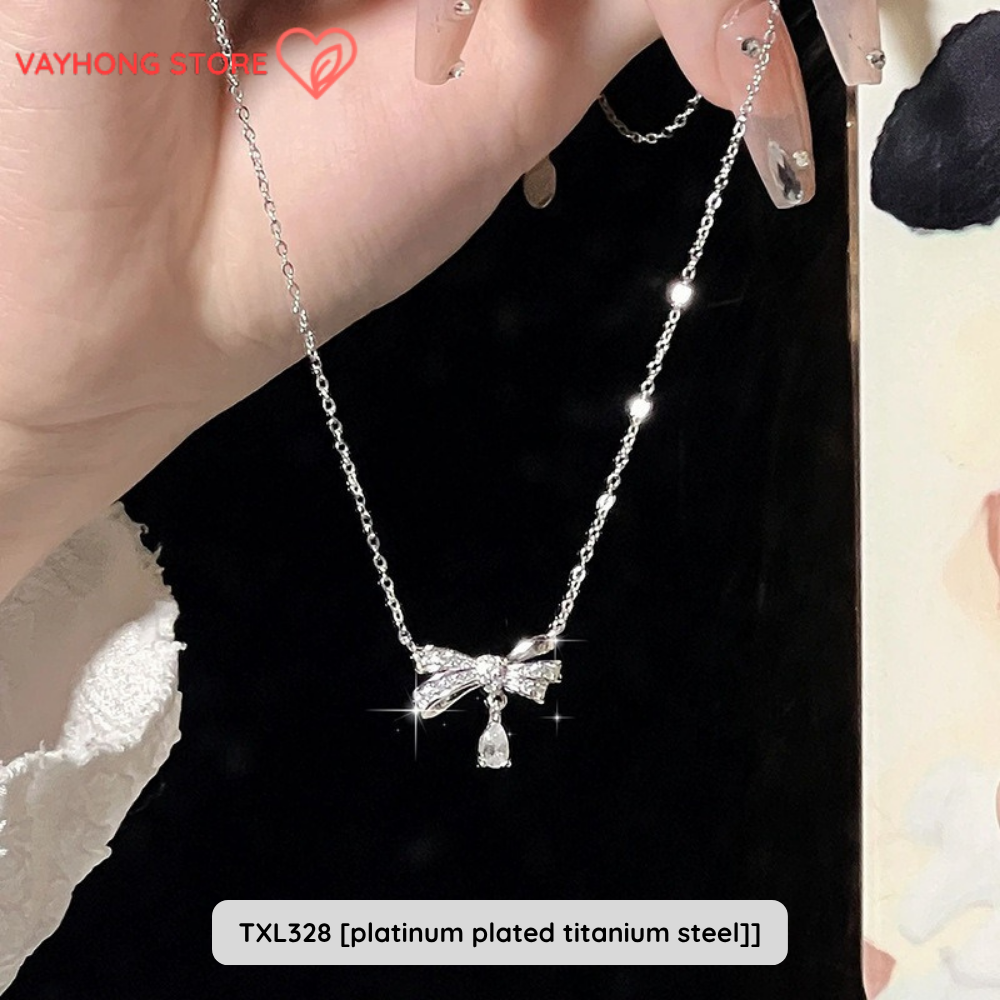 Elegantra™ – Titanium Steel Clavicle Necklace for Women | Fade-Free, High-End Elegance