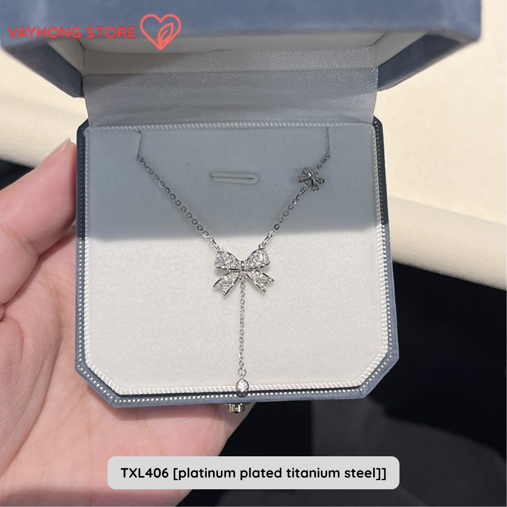 Elegantra™ – Titanium Steel Clavicle Necklace for Women | Fade-Free, High-End Elegance