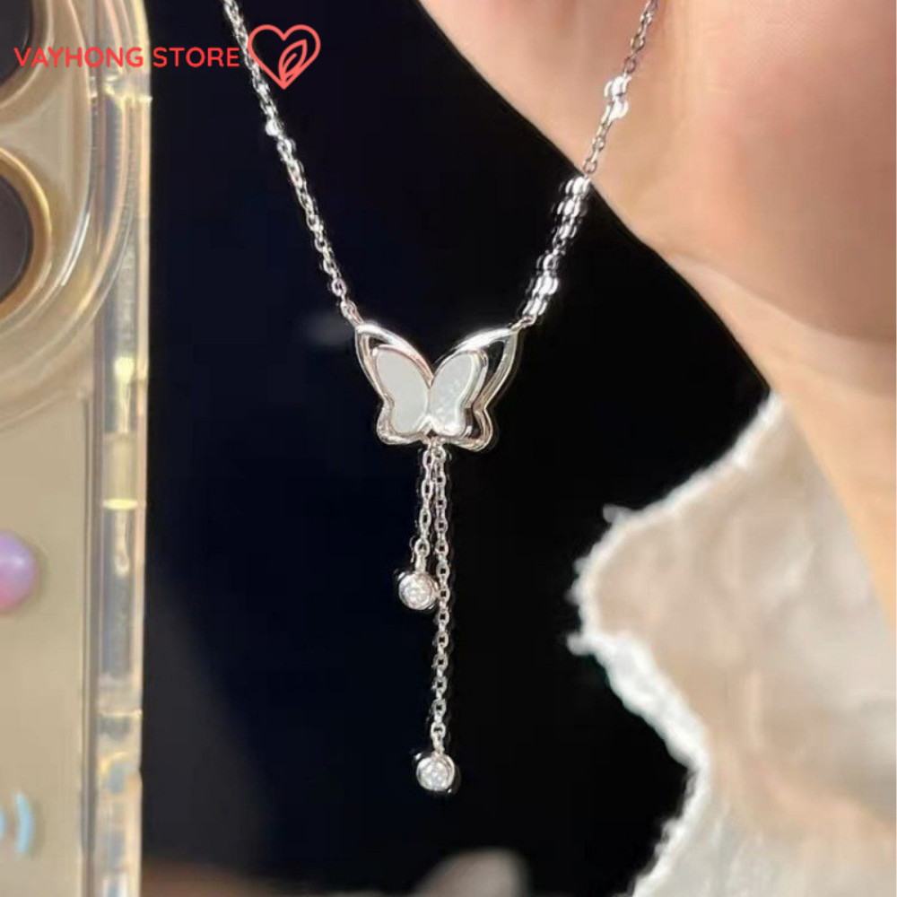 Elegantra™ – Titanium Steel Clavicle Necklace for Women | Fade-Free, High-End Elegance